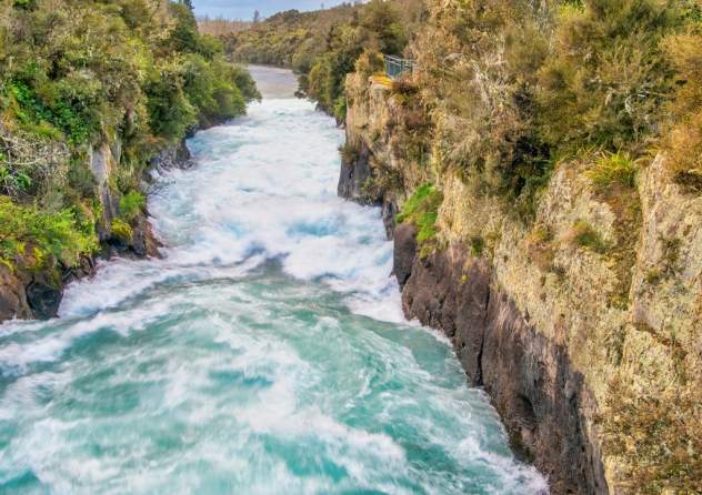powerful water currents in th huka falls taupo new zealand picture id1269717384